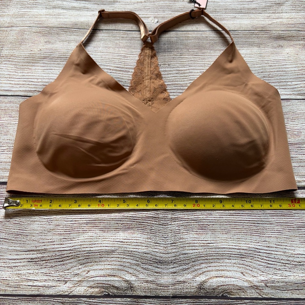 Victoria’s Secret Seamless Naked Smooth Laser Cut Bralette NWT Women’s Small - Picture 5 of 5